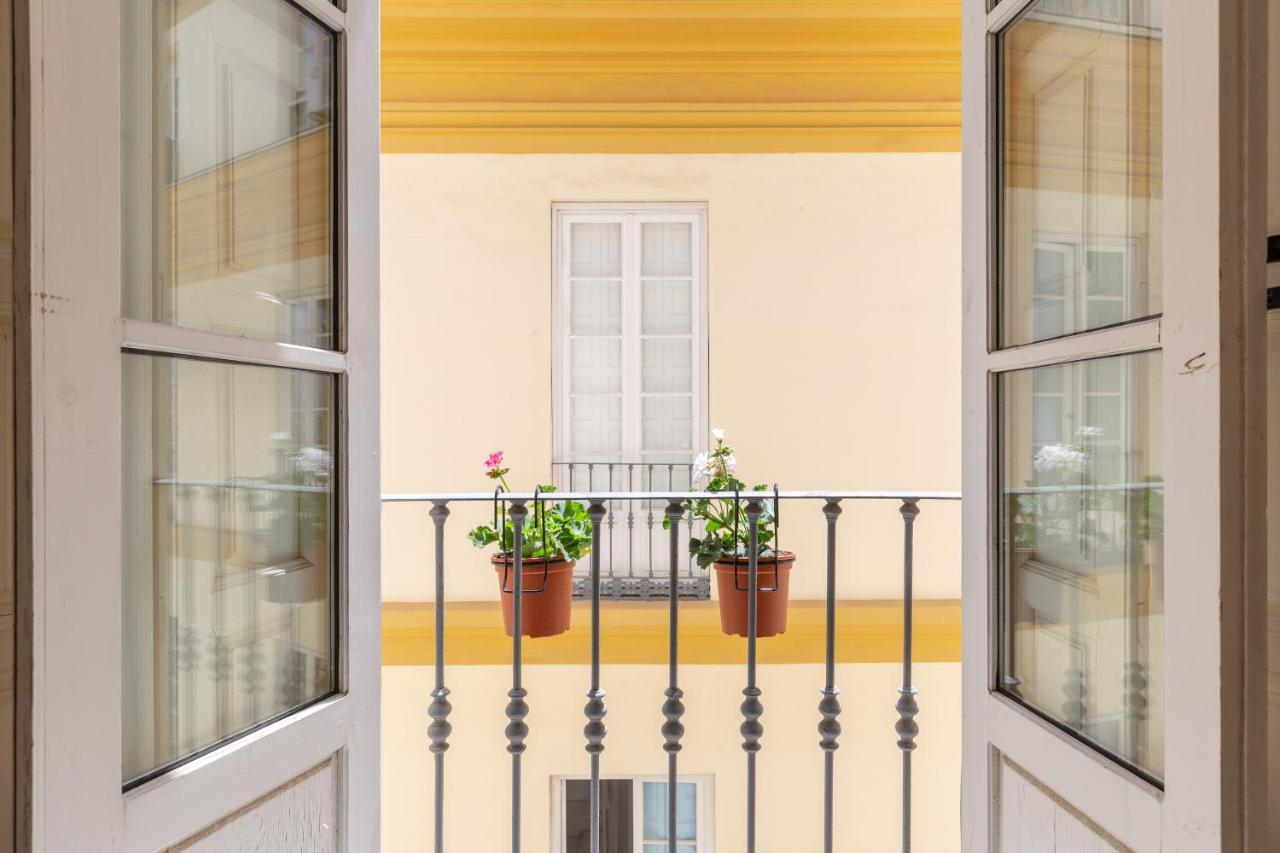 Apartamento Con Vistas A La Plaza De La Merced Junto A La Casa De Picasso Apartment Malaga Exterior photo